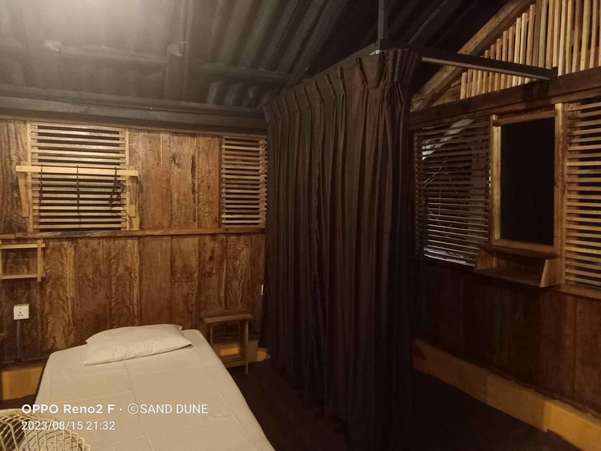 Sand Dune Beach Resort & Surf Camp Arugam Bay Dış mekan fotoğraf