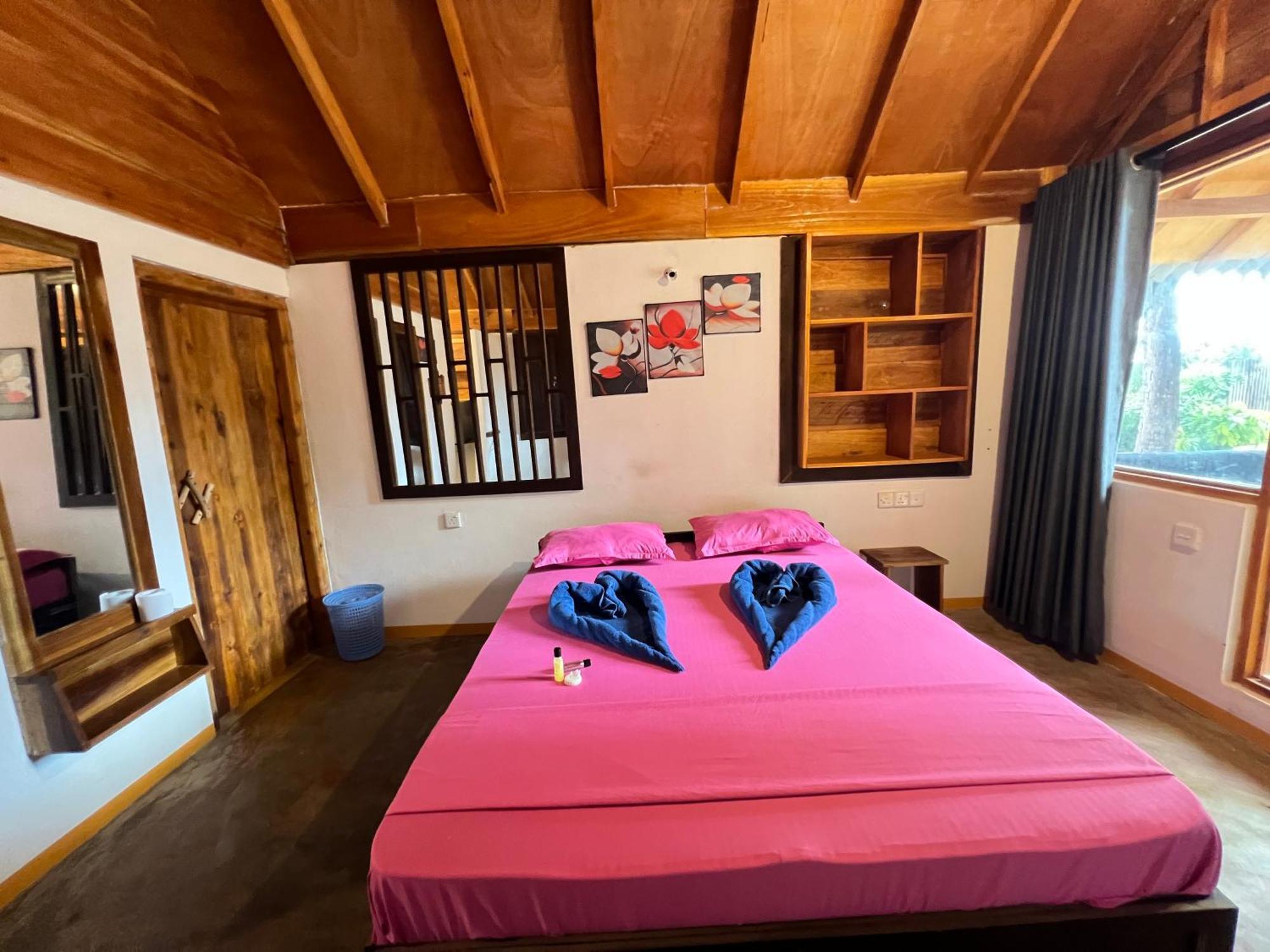 Sand Dune Beach Resort & Surf Camp Arugam Bay Dış mekan fotoğraf
